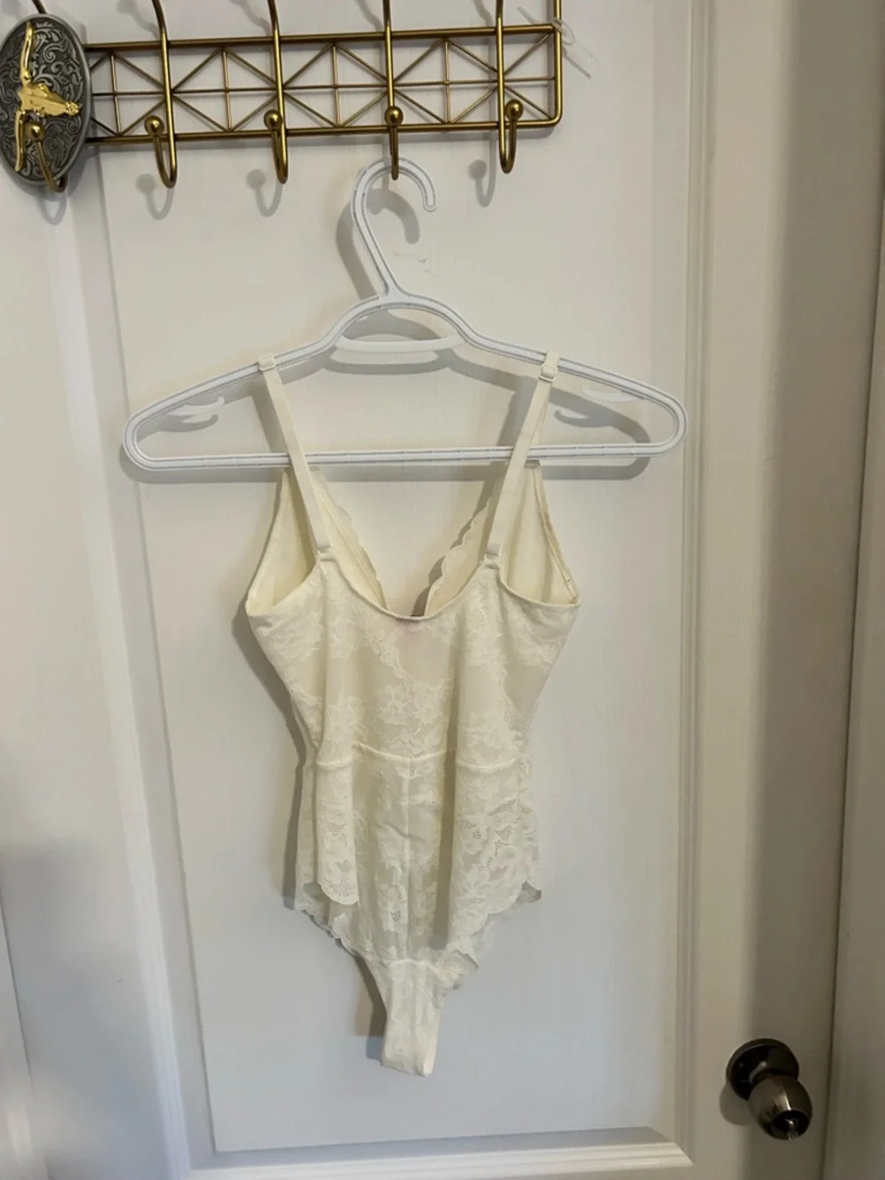 La SENZA Cream Lace V-Neck Bodysuit - Picture 4 of 4